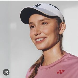 NEW Yonex Visor Whit/black NWOT Price Firm!